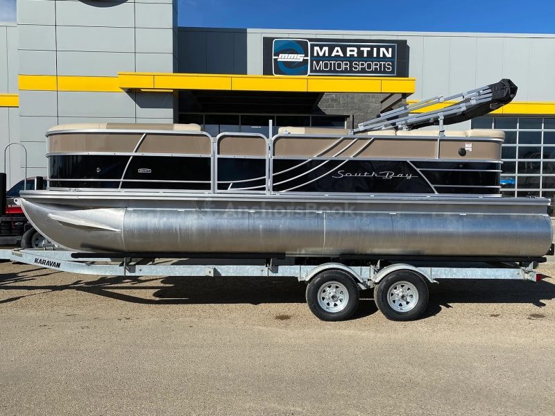 1-7 Day Boat Rental In Alberta, Edmonton | Southbay S222 | AnchorsBook Photo 1-7 Day Boat Rental In Alberta, Edmonton | Southbay S222