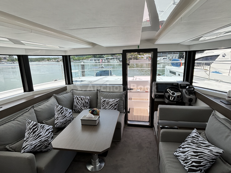 Shibuli Leopard 40' (With Food, Drinks, Water Toys/Slides) - Full Day Yacht Rental In Phuket, Thailand | AnchorsBook Photo Shibuli Leopard 40' (With Food, Drinks, Water Toys/Slides) - Full Day Yacht Rental In Phuket, Thailand