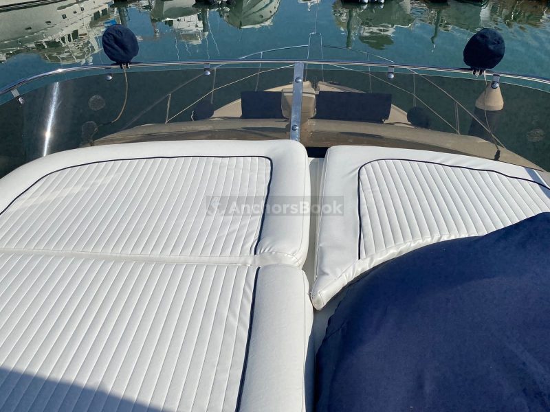 Luxury Yacht Rental In Puerto Vallarta, Jalisco | SunSeeker 52 | AnchorsBook Photo Luxury Yacht Rental In Puerto Vallarta, Jalisco | SunSeeker 52