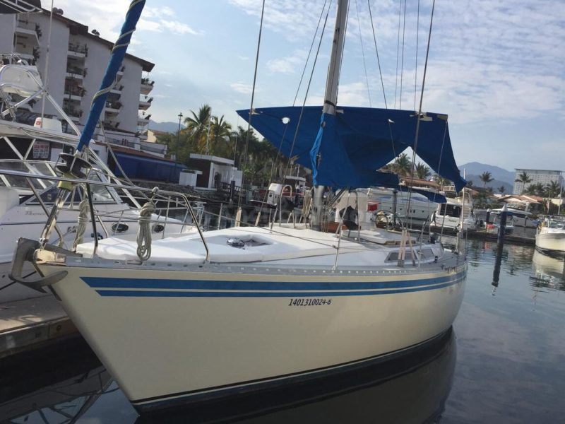 Luxury Sailboat Rental In Puerto Vallarta, Jalisco | Wind Dancer 42 | AnchorsBook Photo Luxury Sailboat Rental In Puerto Vallarta, Jalisco | Wind Dancer 42