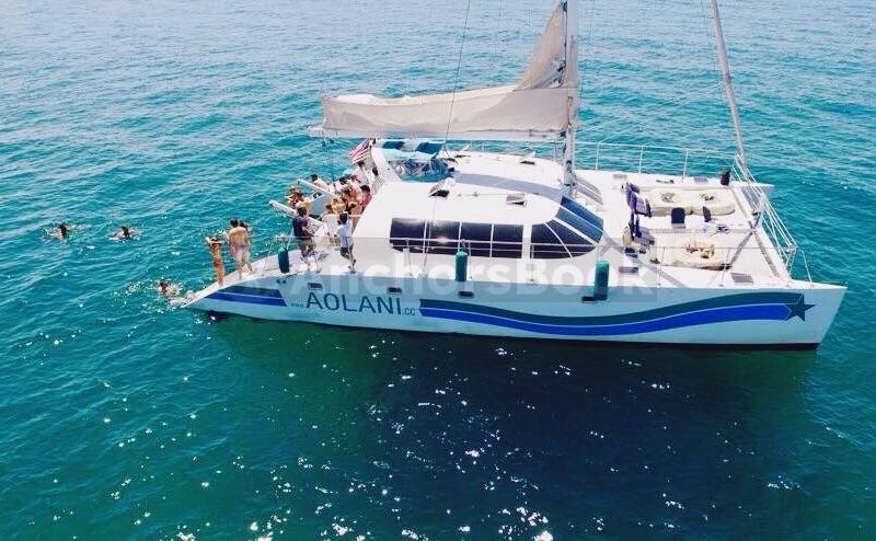 Private Boat Rental Priced Per Person in San Diego California - 50' Luxury Catamaran | AnchorsBook Photo Private Boat Rental Priced Per Person in San Diego California - 50' Luxury Catamaran
