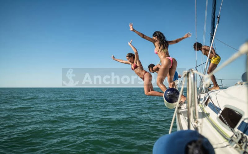 Catamaran Sailing and Boat Tours in San Diego California | AnchorsBook Photo Catamaran Sailing and Boat Tours in San Diego California