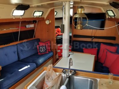 Boat Rental in San Diego California - Catalina 34 Luxury Sailboat