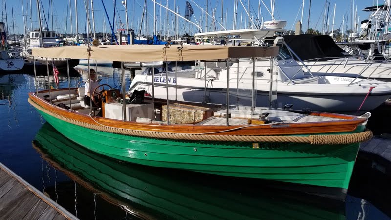 Boat Rental in San Diego California - 26' Gentleman's Launch Touring Boat | AnchorsBook Photo Boat Rental in San Diego California - 26' Gentleman's Launch Touring Boat