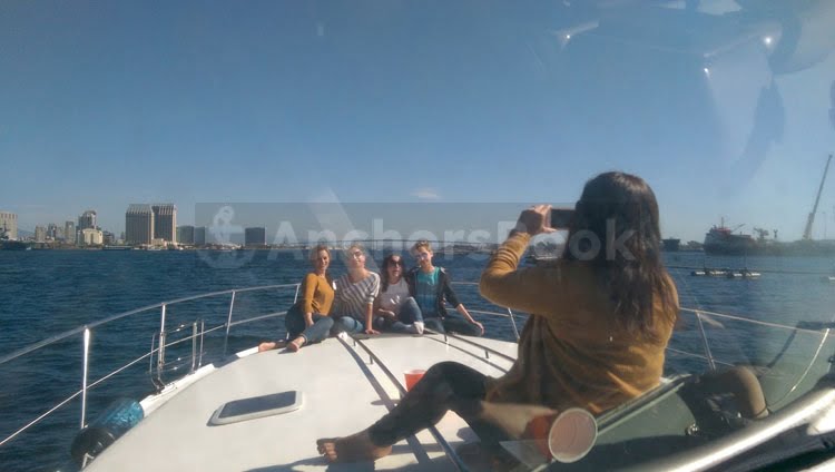 Boat Rental in San Diego California - 45' Luxury Power Yacht | AnchorsBook Photo Boat Rental in San Diego California - 45' Luxury Power Yacht
