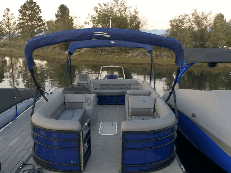 Lake Tahoe Luxury Pontoon Rental | AnchorsBook Photo Lake Tahoe Luxury Pontoon Rental