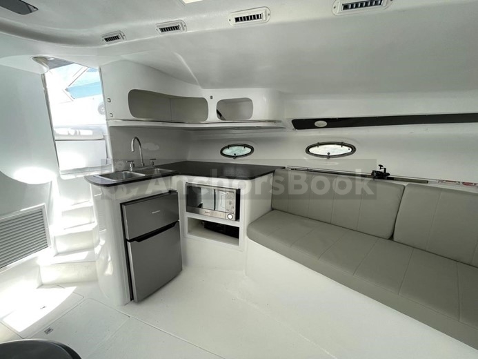 TROJAN 38 FT YACHT IN CANCUN | AnchorsBook Photo TROJAN 38 FT YACHT IN CANCUN
