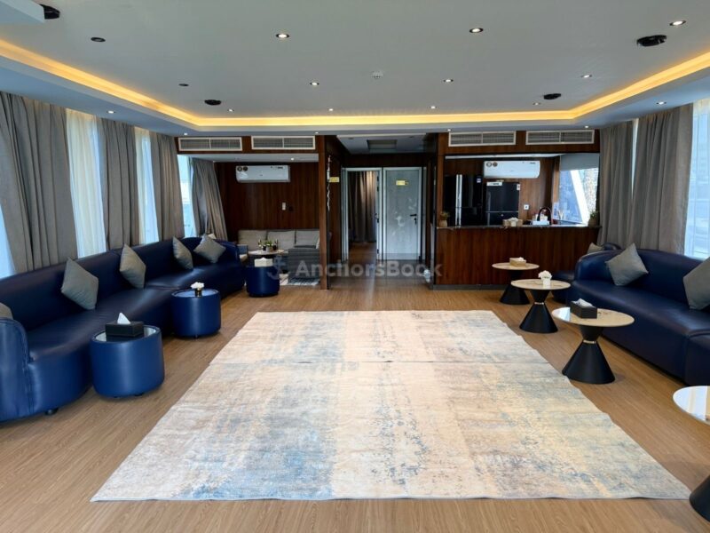 Bella Vita 1 Yacht Charter (Dubai – 130 Guests Max) | AnchorsBook Photo Bella Vita 1 Yacht Charter (Dubai – 130 Guests Max)