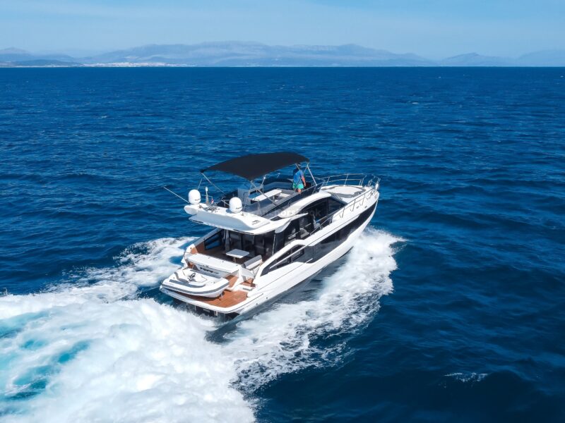 Galeon 440 Fly "FGstar Mini" (46 FT) | AnchorsBook Photo Galeon 440 Fly "FGstar Mini" (46 FT)