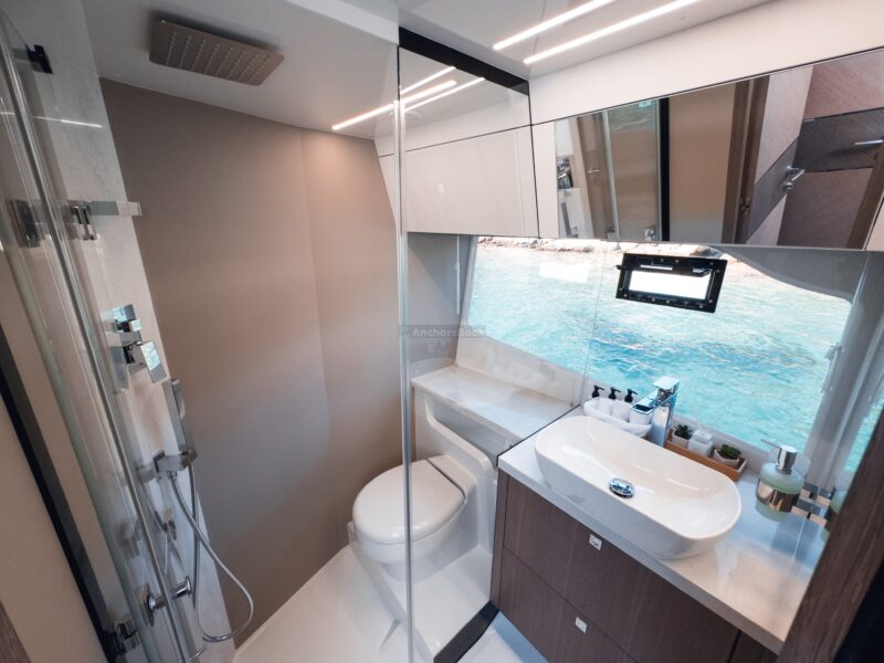 Galeon 440 Fly "FGstar Mini" (46 FT) | AnchorsBook Photo Galeon 440 Fly "FGstar Mini" (46 FT)