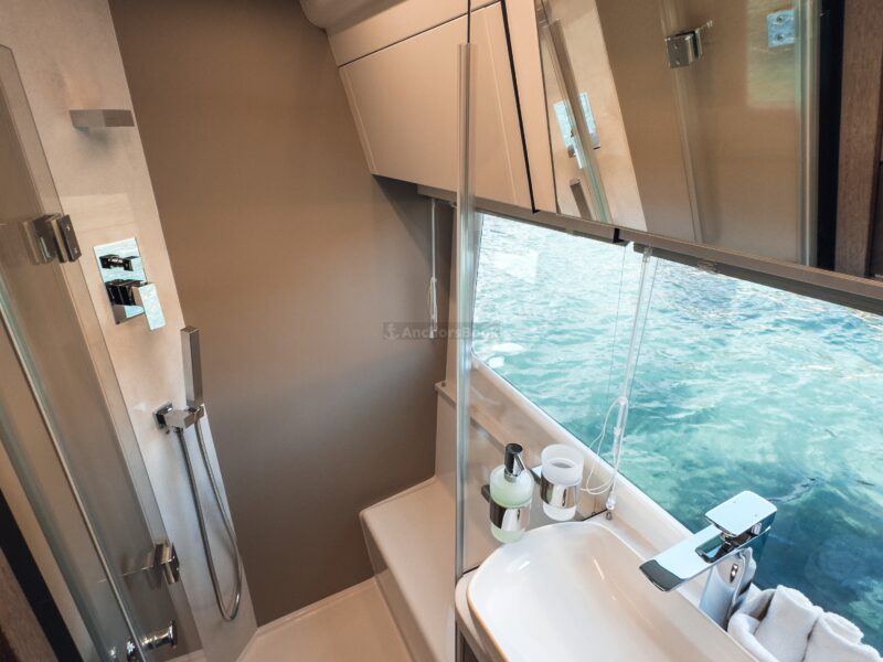 Galeon 440 Fly "FGstar Mini" (46 FT) | AnchorsBook Photo Galeon 440 Fly "FGstar Mini" (46 FT)