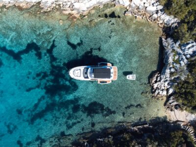 Galeon 440 Fly "FGstar Mini" (46 FT)