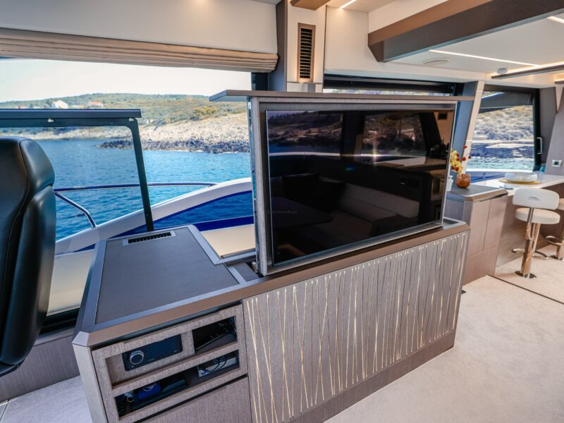 Galeon 640 Fly "FGstar" (68 FT) | AnchorsBook Photo Galeon 640 Fly "FGstar" (68 FT)
