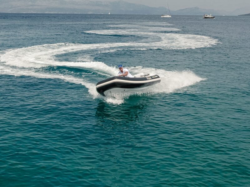 Galeon 640 Fly "FGstar" (68 FT) | AnchorsBook Photo Galeon 640 Fly "FGstar" (68 FT)