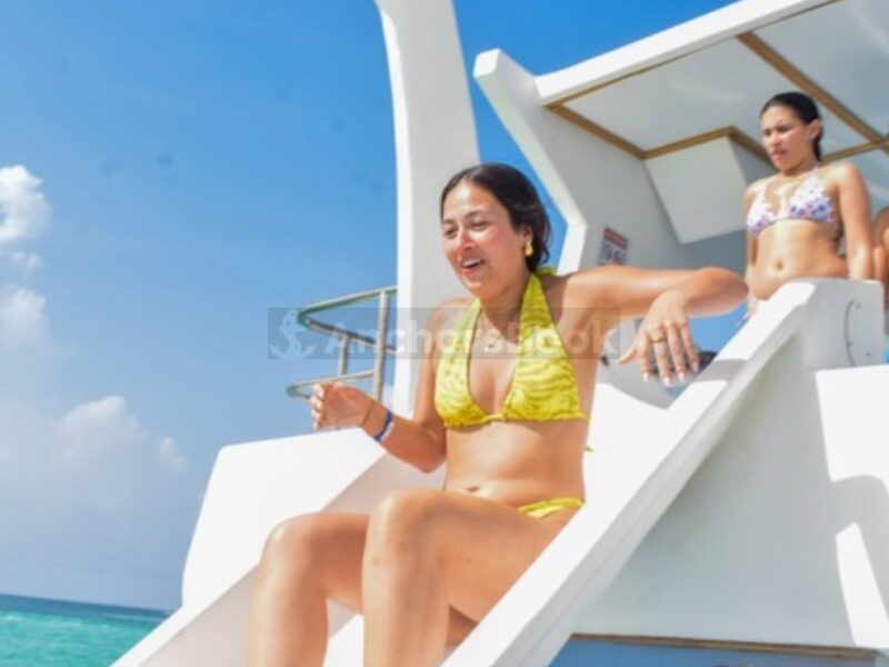 Premium yacht available in Punta Cana Shared Party | AnchorsBook Photo Premium yacht available in Punta Cana Shared Party
