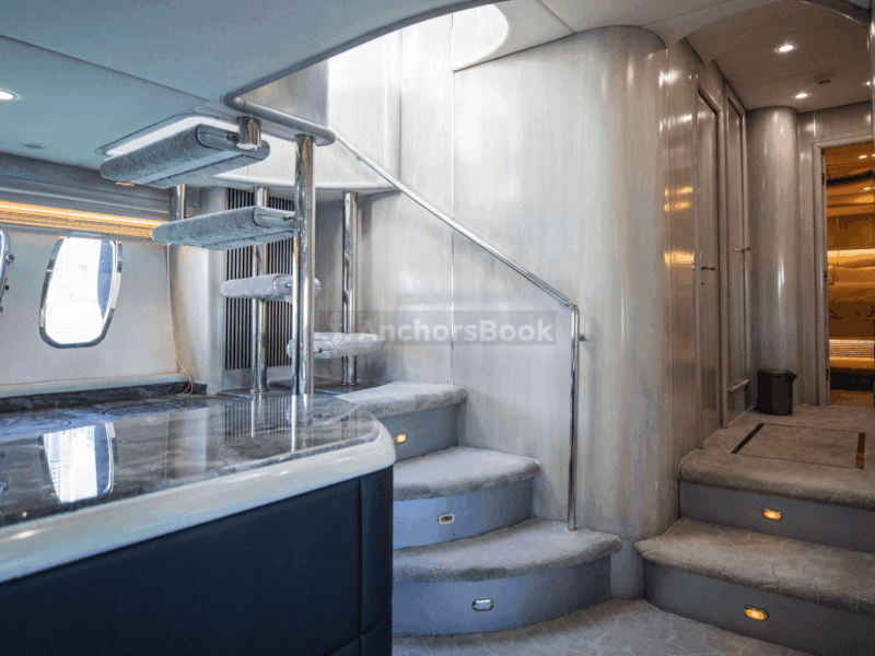 MAJESTIC PEARL 92ft - Dubai Yacht Rental | AnchorsBook Photo MAJESTIC PEARL 92ft - Dubai Yacht Rental