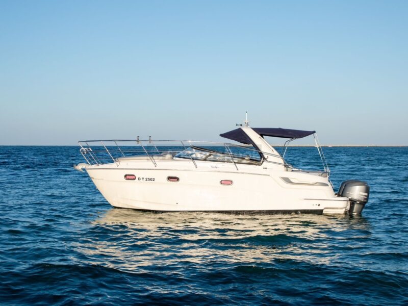 AnchorsBook BMW Yacht – Nora 33ft (8 PAX) | AnchorsBook Photo AnchorsBook BMW Yacht – Nora 33ft (8 PAX)