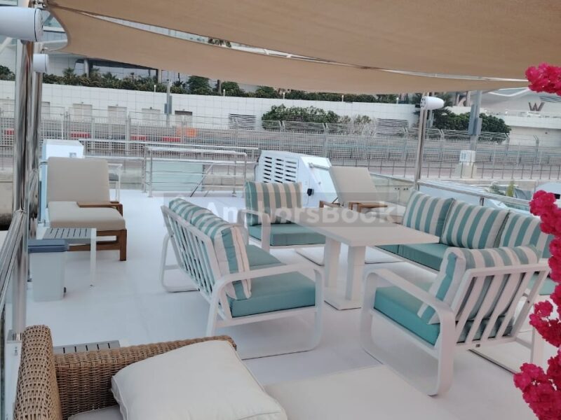 New 2023 Build Houseboat Rental In Yas Marina | AnchorsBook Photo New 2023 Build Houseboat Rental In Yas Marina