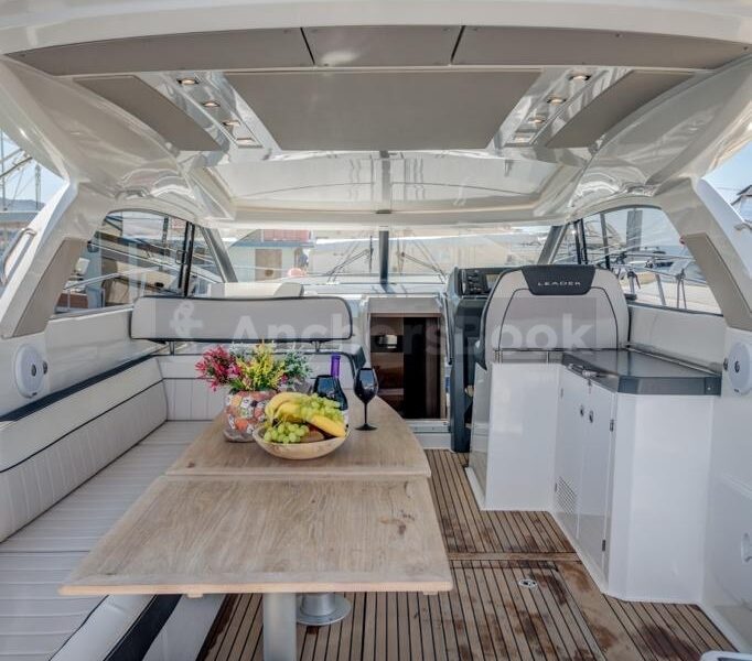 Leader 40 Vip Private 2022 Yacht - 8PAX | AnchorsBook Photo Leader 40 Vip Private 2022 Yacht - 8PAX