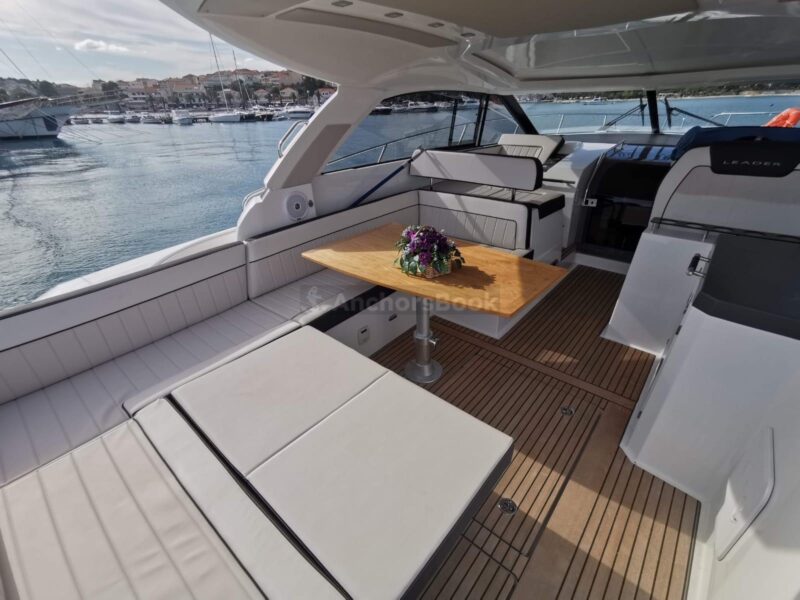 Leader 40 Vip Private 2022 Yacht - 8PAX | AnchorsBook Photo Leader 40 Vip Private 2022 Yacht - 8PAX