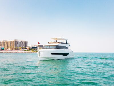 Birthday Party Dubai | AnchorsBook Photo 3-6 Hour Birthday Party 62ft Yacht With Cake, Decorations & Drinks Included – Dinner Optional – (Up to 25PAX)