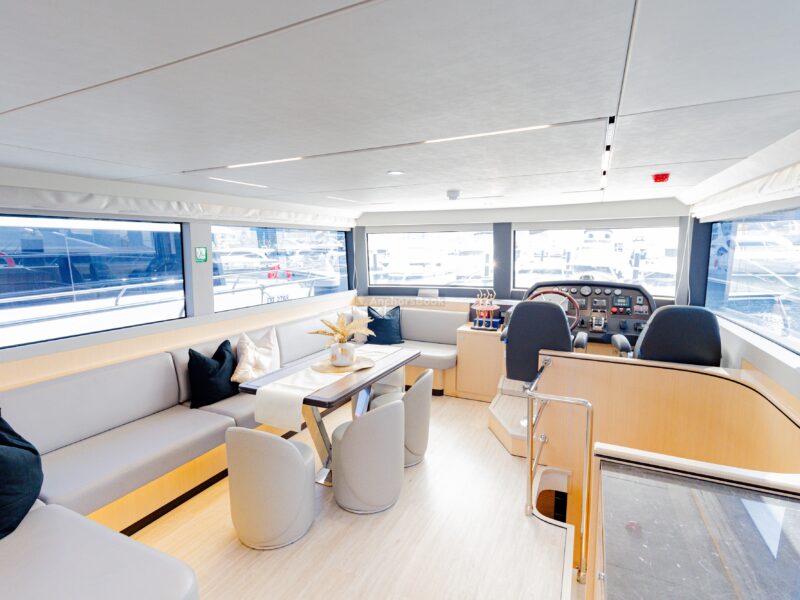 3-6 Hour Birthday Party 62ft Yacht With Cake, Decorations & Drinks Included – Dinner Optional – (Up to 25PAX) | AnchorsBook Photo 3-6 Hour Birthday Party 62ft Yacht With Cake, Decorations & Drinks Included – Dinner Optional – (Up to 25PAX)