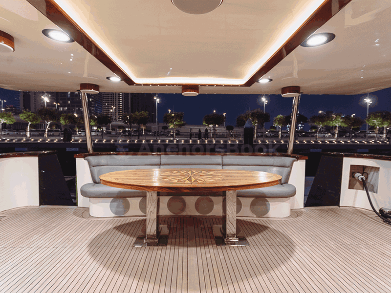 VIP Dubai 151ft Yacht Rental For Up To 120 Guests | AnchorsBook Photo VIP Dubai 151ft Yacht Rental For Up To 120 Guests