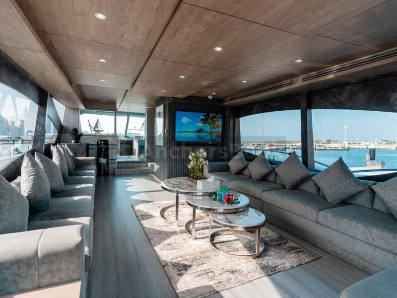 VIP 88ft Dubai Yacht Rental For 55PAX | AnchorsBook Photo VIP 88ft Dubai Yacht Rental For 55PAX