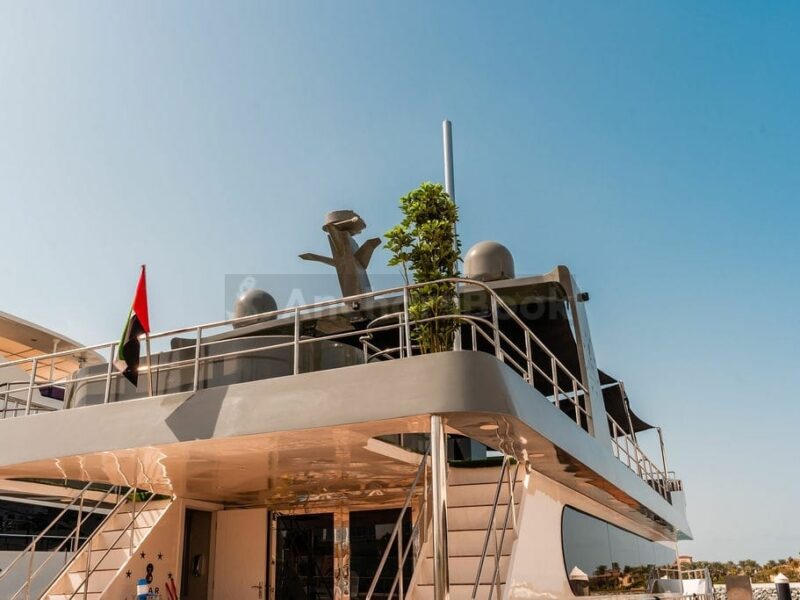 Sweet Caroline Dubai 142ft VIP Mega Yacht - Up To 150 Guests | AnchorsBook Photo Sweet Caroline Dubai 142ft VIP Mega Yacht - Up To 150 Guests