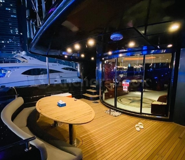 Dubai 95ft Yacht Rental For Up To 58 Guests | AnchorsBook Photo Dubai 95ft Yacht Rental For Up To 58 Guests