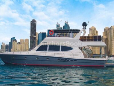 Dubai 82ft Yacht Rental For Up To 33 Guests