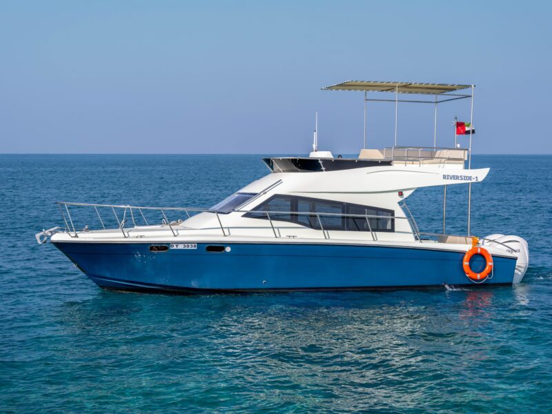 Luxury 40ft | Free 🚌 Transfer, & Free 🥂 Unlimited Alcohol + Soft Drinks Included - Book 3+ Hr Get 1 Hr Free Offer