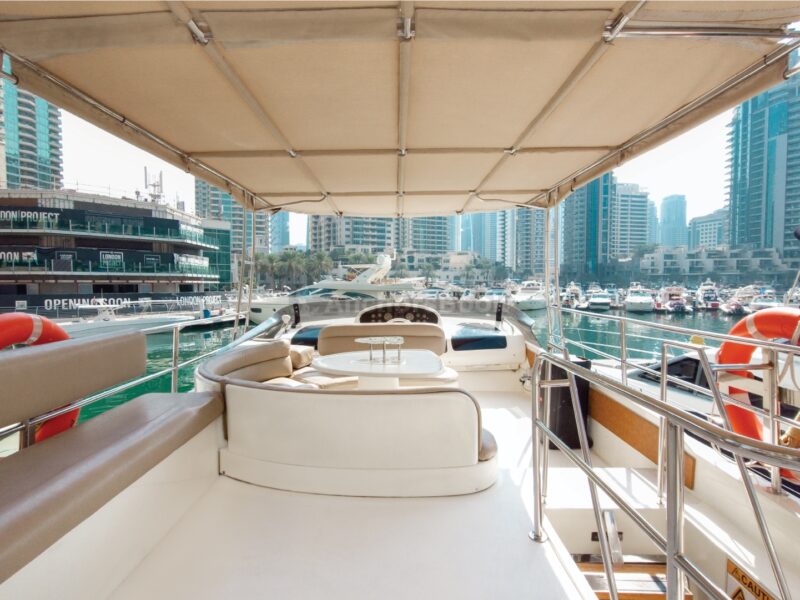 4-6 Hour Birthday Party 58ft Yacht - Includes: 🚌Transfers, 🎂Cake, 🎈Decorations, 🥂Unlimited Alcohol & Soft Drinks