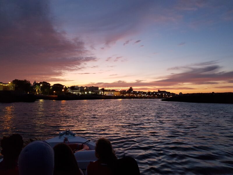 Shared Group SUNSET Boat Tour from Lagos to Ponta da Piedade with Local Guide | AnchorsBook Photo Shared Group SUNSET Boat Tour from Lagos to Ponta da Piedade with Local Guide