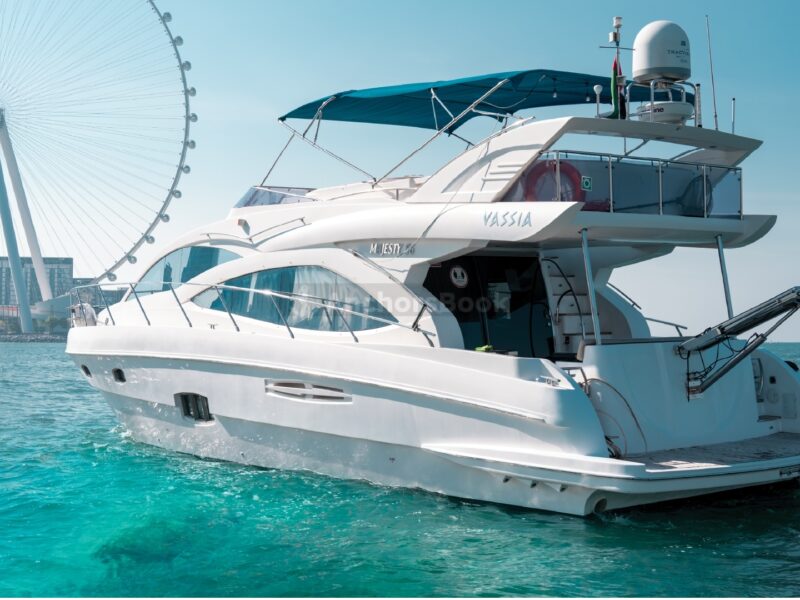 V 56ft | Free 🚌 Transfer, & Free 🥂 Unlimited Alcohol + Soft Drinks Included - Book 3 Hr Get 1 Hr Free Offer