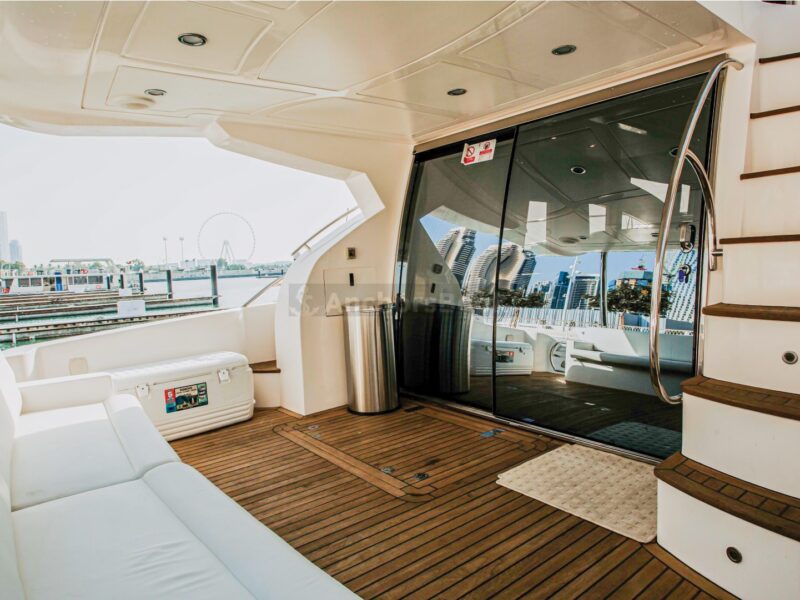 4-6 Hour Birthday Party V 56ft Yacht - Includes: 🚌Transfers, 🎂Cake, 🎈Decorations, 🥂Unlimited Alcohol & Soft Drinks | AnchorsBook Photo 4-6 Hour Birthday Party V 56ft Yacht - Includes: 🚌Transfers, 🎂Cake, 🎈Decorations, 🥂Unlimited Alcohol & Soft Drinks