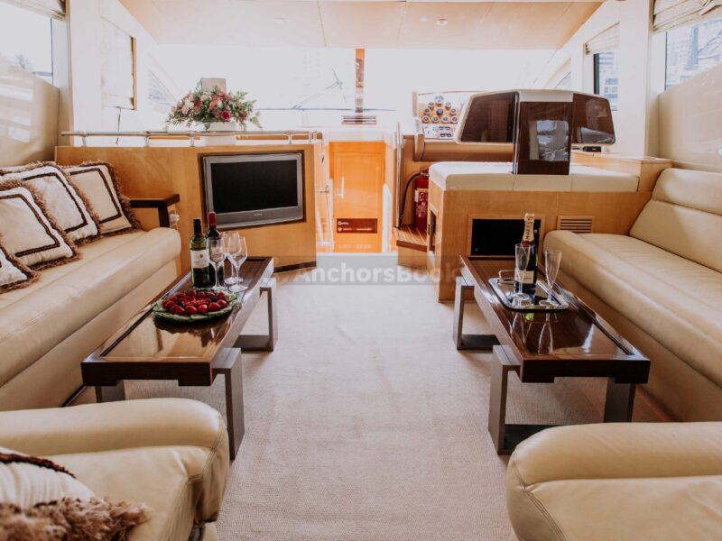 V 56ft | Free 🚌 Transfer, & Free 🥂 Unlimited Alcohol + Soft Drinks Included - Book 3 Hr Get 1 Hr Free Offer