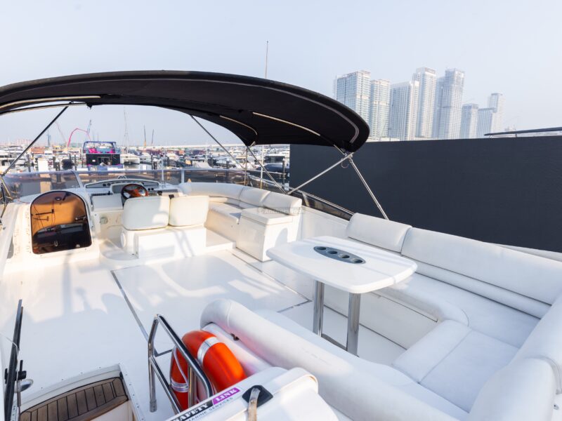 64FT Princess Yacht | AnchorsBook Photo 64FT Princess Yacht