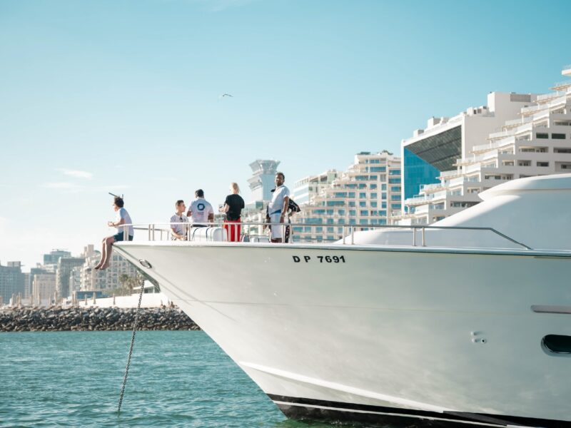 3 Hour Mega Yacht Dubai Tour With Dinner | AnchorsBook Photo 3 Hour Mega Yacht Dubai Tour With Dinner