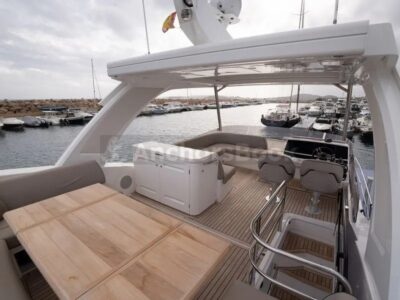 newest test listing 2026-06-12 | AnchorsBook Photo FULL DAY RENTAL - Sunseeker Manhattan 55ft