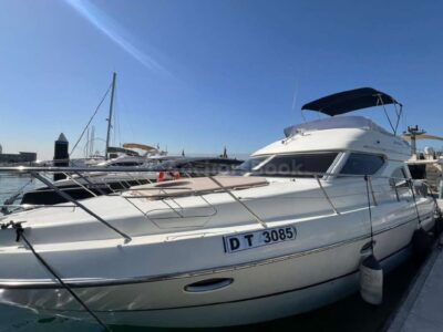 Cranchi 43ft – Private Group Yacht Rental