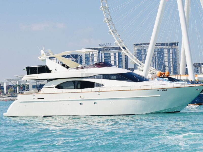 Azimut 80ft – Private Group Yacht Rental | AnchorsBook Photo Azimut 80ft – Private Group Yacht Rental