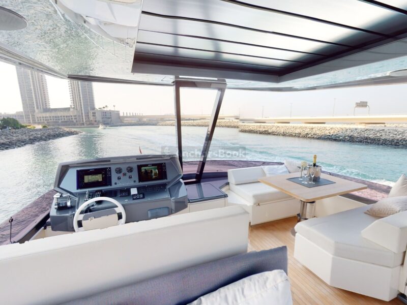 Ferretti 780 - Luxury 5 Stars VIP Private Group Yacht Rental | AnchorsBook Photo Ferretti 780 - Luxury 5 Stars VIP Private Group Yacht Rental