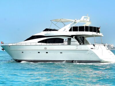 Azimut 80ft – Private Group Yacht Rental