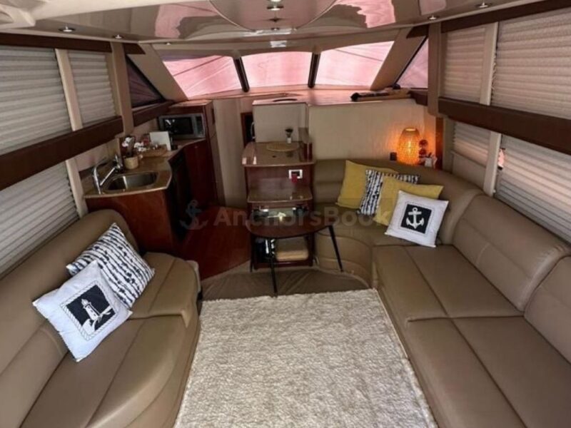 Meridian 45ft – Private Group Yacht Rental | AnchorsBook Photo Meridian 45ft – Private Group Yacht Rental