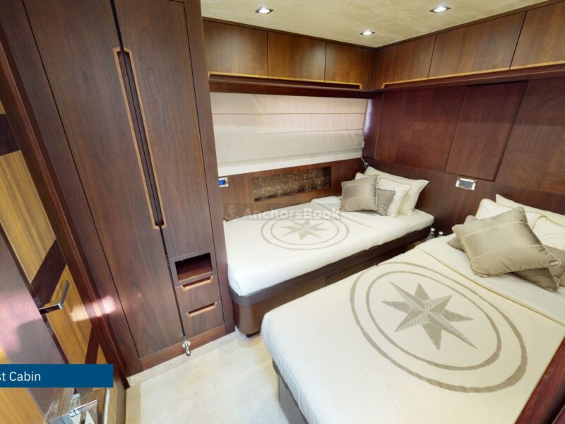 Galleon 780 - Luxury 5 Stars VIP Private Group Yacht Rental | AnchorsBook Photo Galleon 780 - Luxury 5 Stars VIP Private Group Yacht Rental