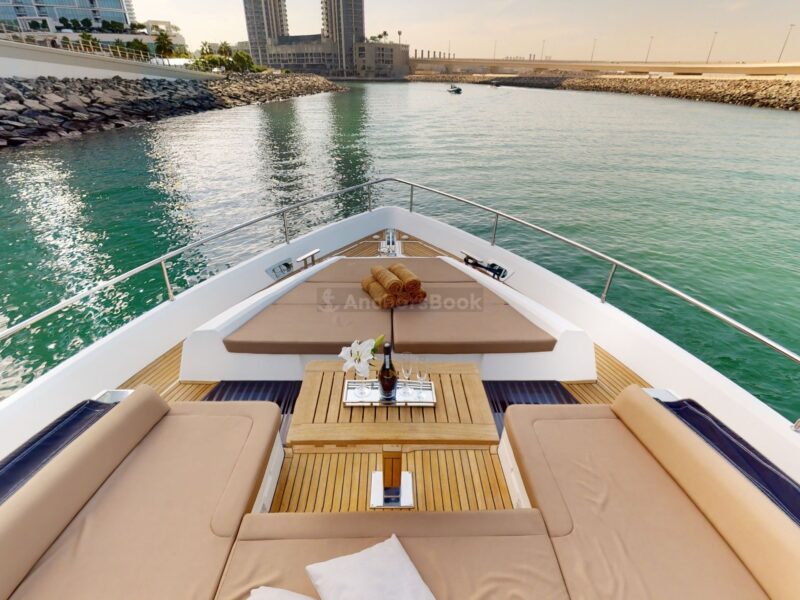 Galleon 780 - Luxury 5 Stars VIP Private Group Yacht Rental | AnchorsBook Photo Galleon 780 - Luxury 5 Stars VIP Private Group Yacht Rental