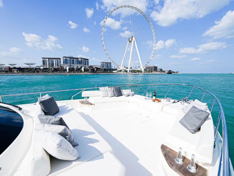 Ferretti 670 - Luxury 5 Stars VIP Private Group Yacht Rental | AnchorsBook Photo Ferretti 670 - Luxury 5 Stars VIP Private Group Yacht Rental