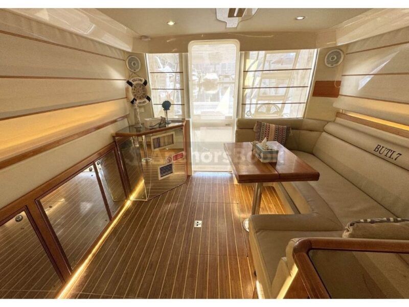 Riviera 48ft – Private Group Yacht Rental | AnchorsBook Photo Riviera 48ft – Private Group Yacht Rental