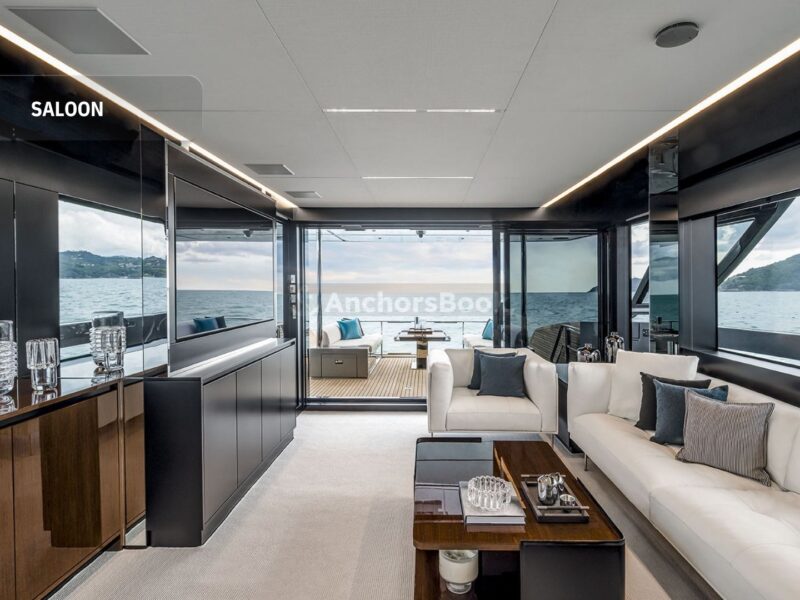 Riva 82 - Luxury 5 Stars VIP Private Group Yacht Rental | AnchorsBook Photo Riva 82 - Luxury 5 Stars VIP Private Group Yacht Rental